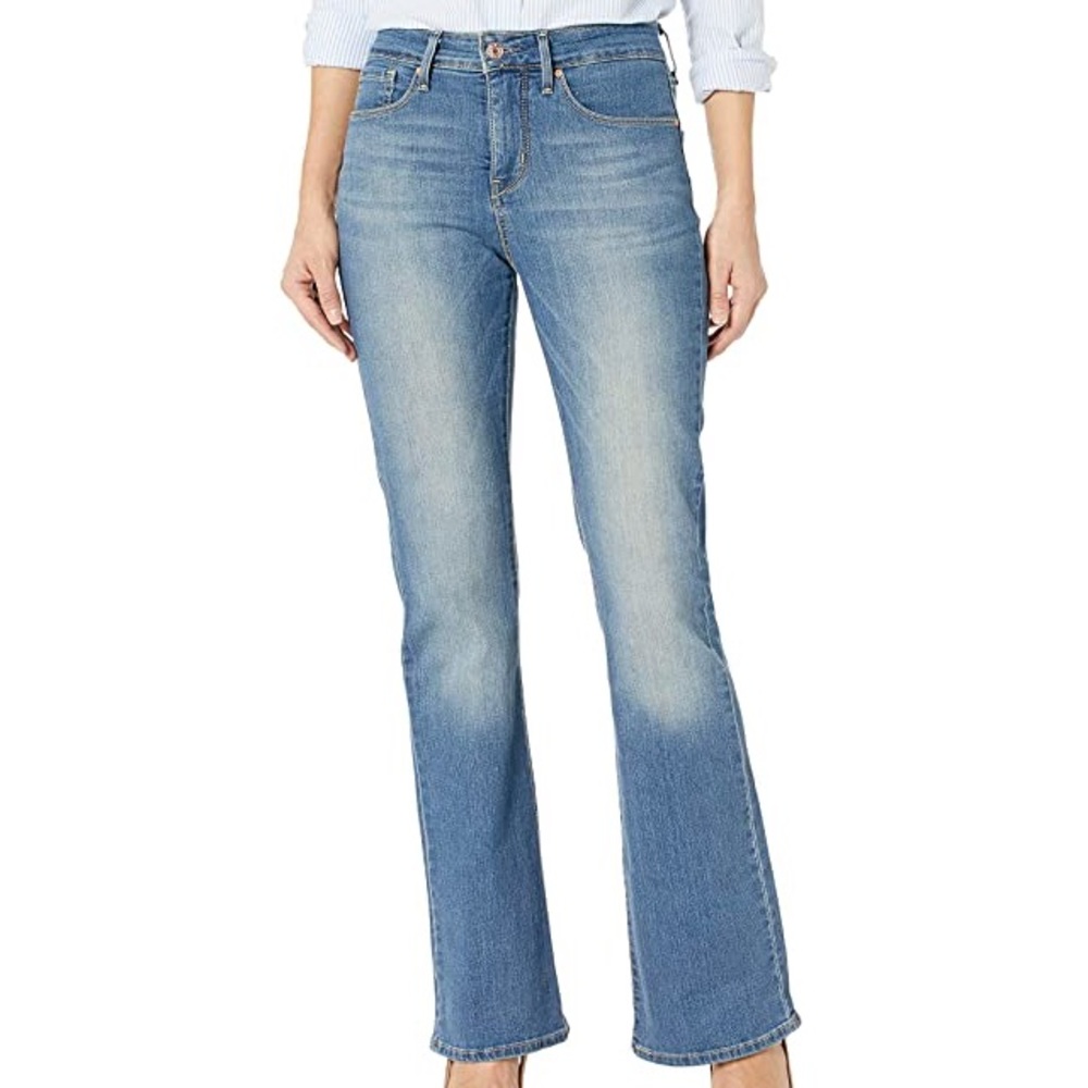 LEVI STRAUSS & CO. Women’s Shaping Bootcut jeans